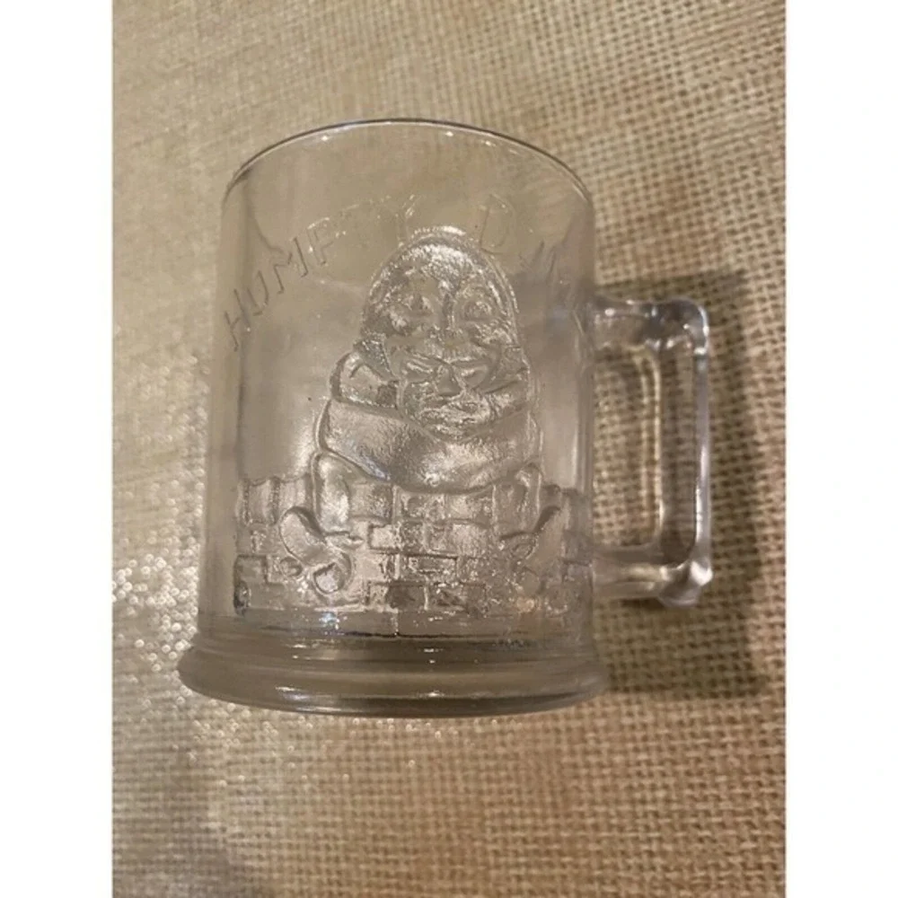 Vintage Depression Glass Humpty Dumpty and Tom Tom the Piper’s‎ Son Mug
